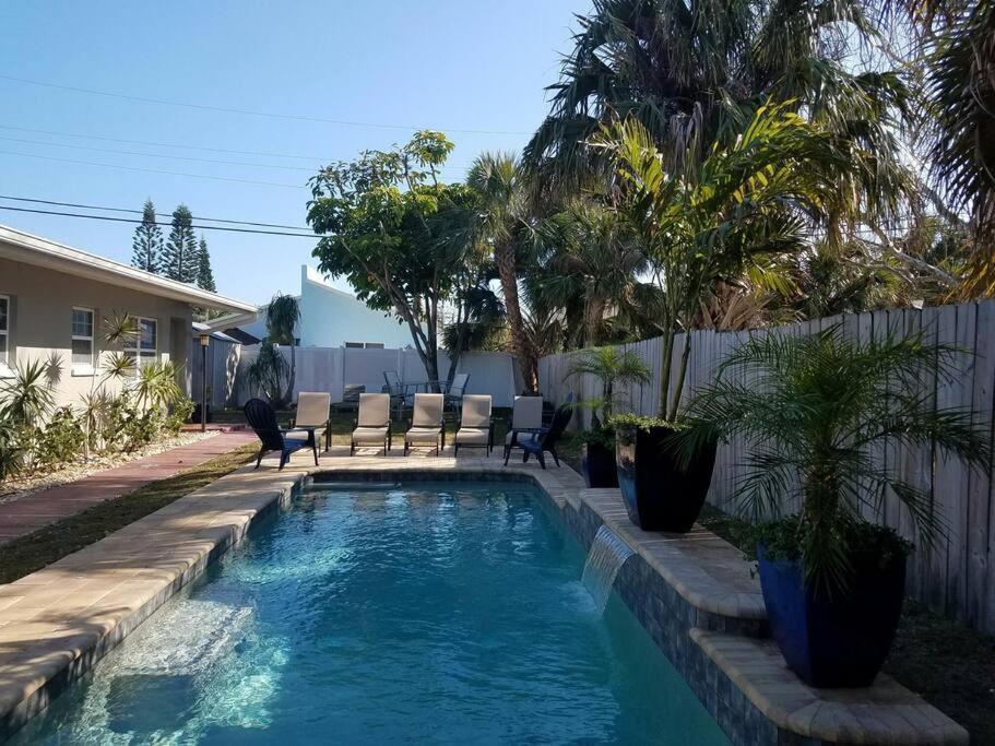 Hawaiian - Heated Pool Walk To The * Cocoa Beach